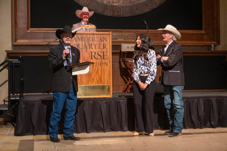 Artist Bill Nebeker speaks following his presentation of the Steeldust Award at the AQHA Art Show Aug 12. in Amarillo.