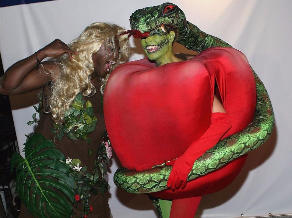 celebrity halloween costumes heidi klum