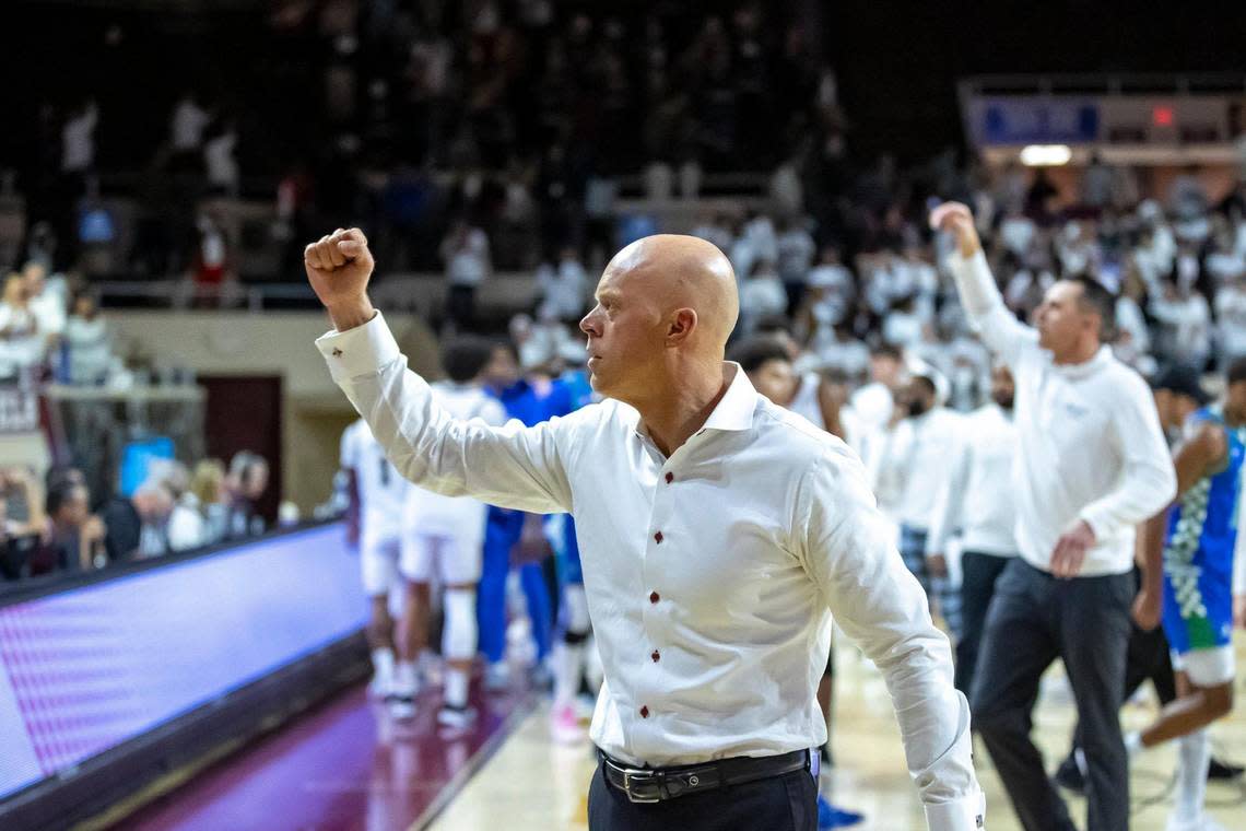 Eastern Kentucky head coach A.W. Hamilton is hoping to guide the Colonels to their first NCAA Tournament berth since 2014. Ryan C. Hermens/rhermens@herald-leader.com