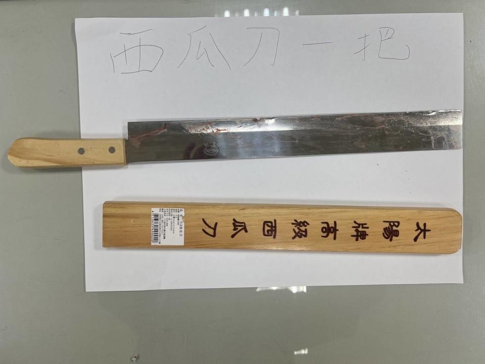 李嫌作案工具。（記者 施立偉攝）