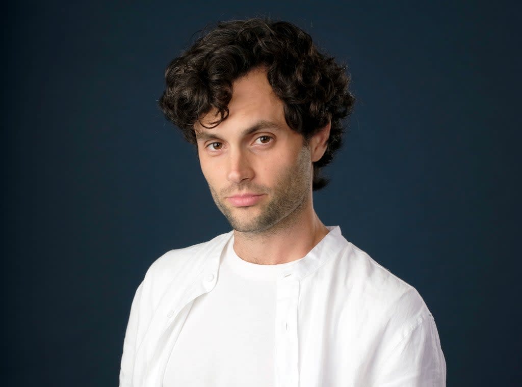 People Penn Badgley (2018 Invision)