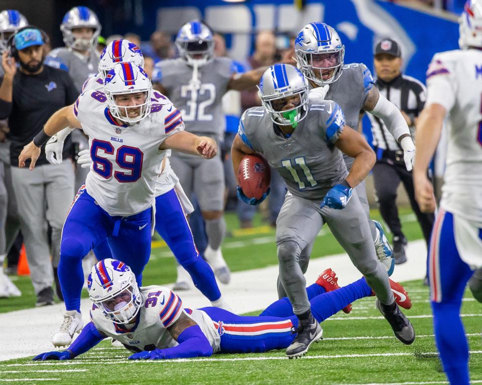 The Lions' Kalif Raymond leaves would-be tacklers behind against the Bills in November.