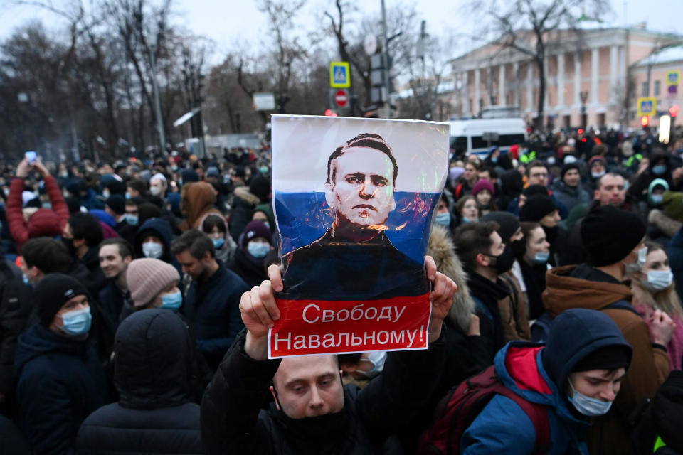 Image: Protesters in Moscow (Kirill Kudryatsev / AFP - Getty Images)