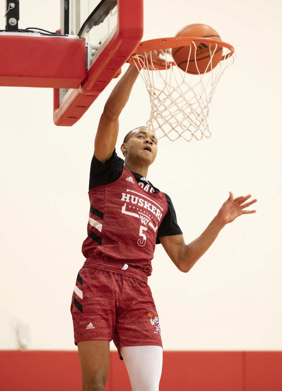 Bryce McGowens (5) dunks the ball during the Nebraska men's NCAA college basketball team's Pro Day workout Tuesday, Oct. 5, 2021, at the Hendricks Training Complex in Lincoln, Neb. (AP Photo/Rebecca S. Gratz)