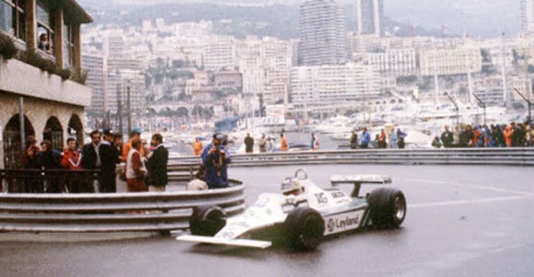 Gran Premio de Mónaco de 1980: Carlos Reutemann rumbo a la victoria en las calles del Principado con el modelo FW07 de Williams