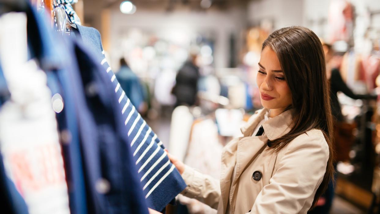 girl shopping for clothes