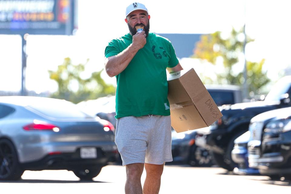 <p>Perry Knotts/Getty Images</p> Jason Kelce arriving to a game