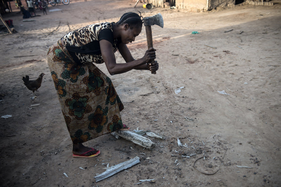 Bosumbuka said that because of his loss of sight, his wife now must provide for their&nbsp;family on her own. (Photo: Neil Brandvold/DNDi)