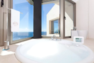 <p>There’s also an indoor jacuzzi. (Airbnb) </p>