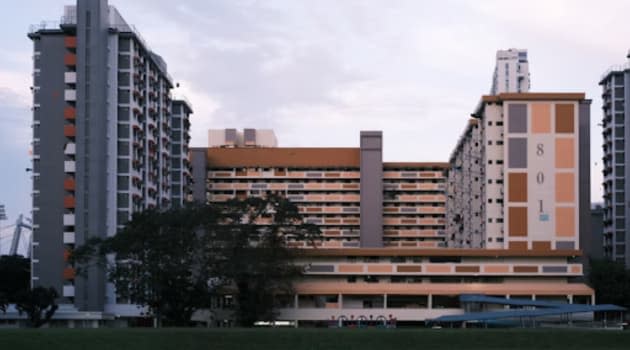 Average cost of renting a HDB flat in Singapore