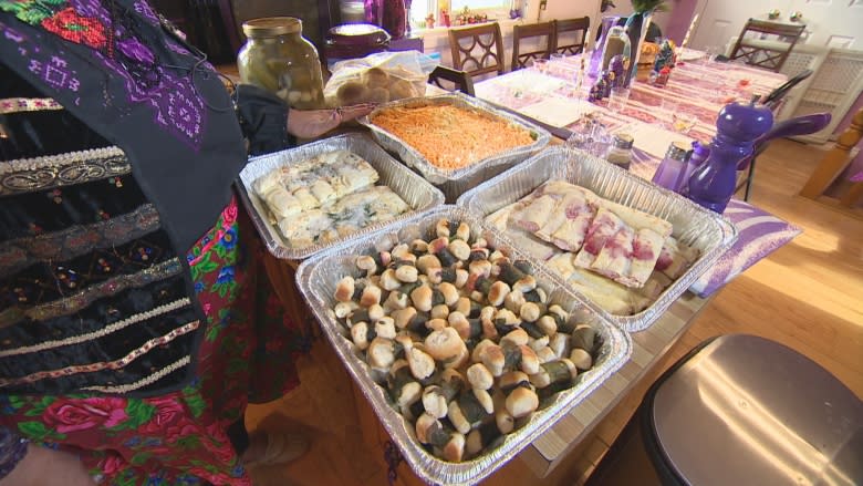 Keeping traditions alive for Ukrainian Christmas