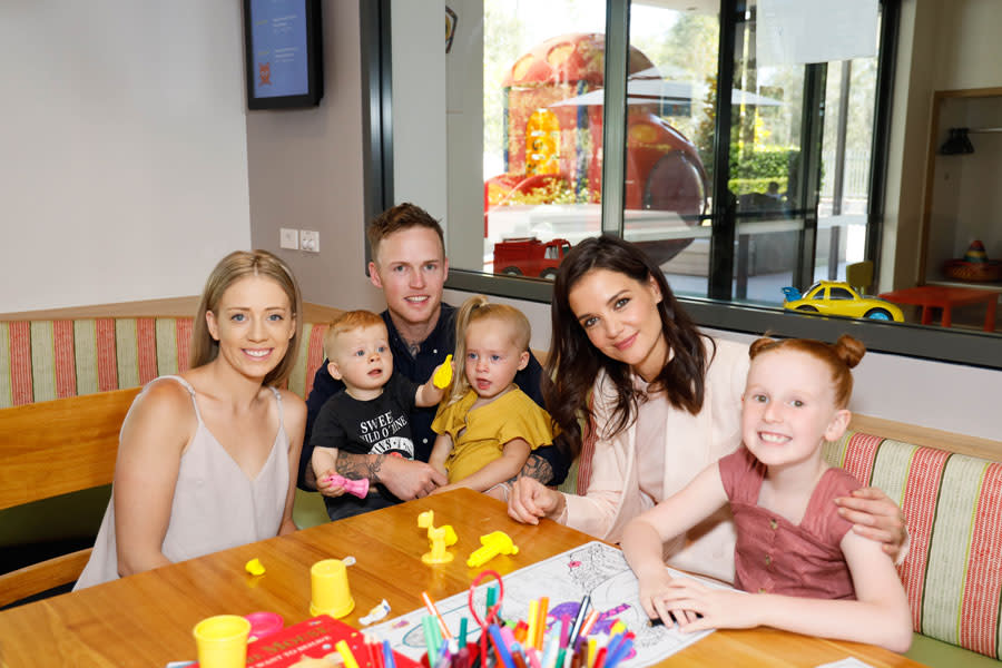 A photo of actor Katie Holmes and the Cantrill family at Ronald McDonald House Westmead.