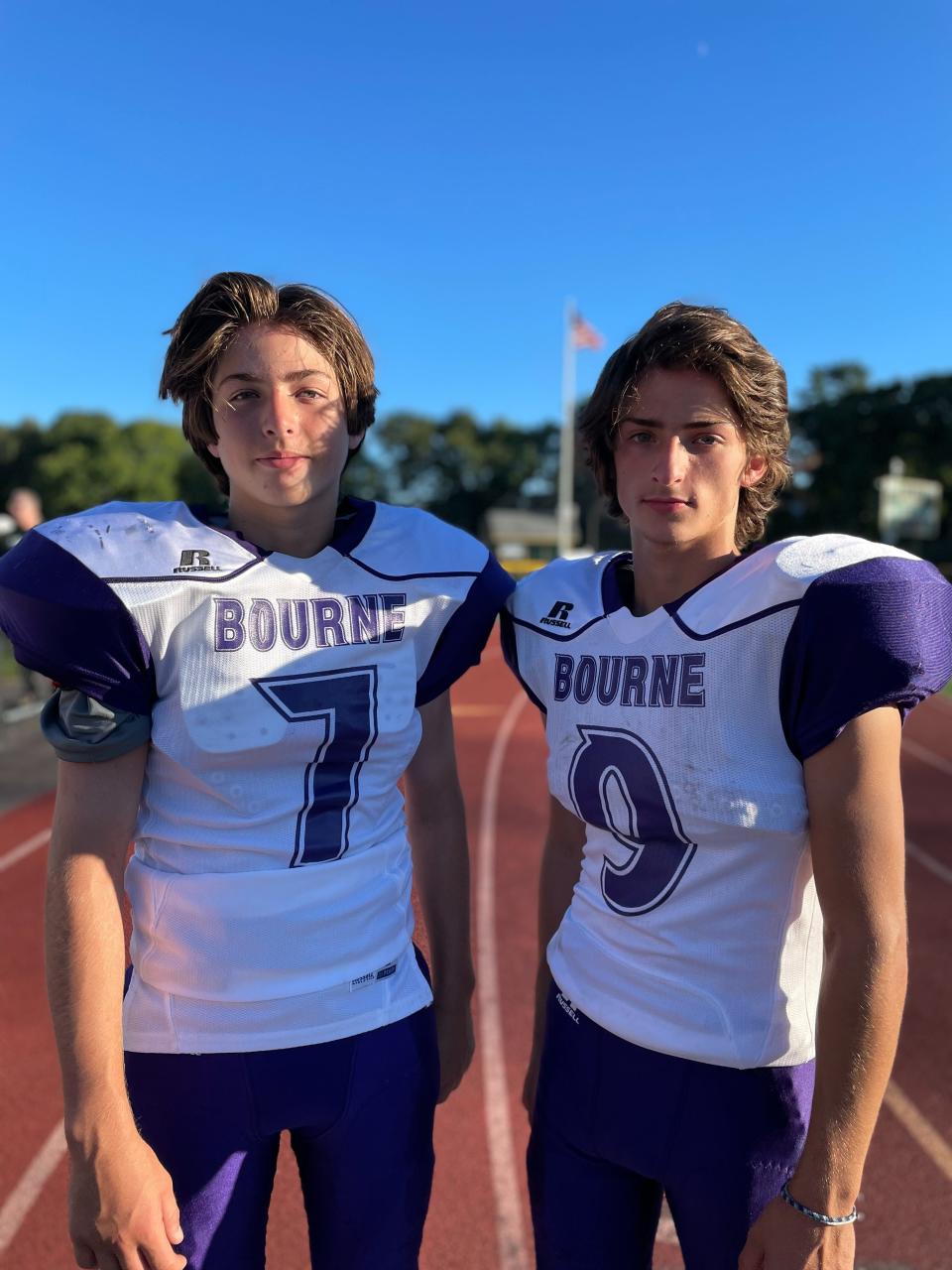 Brothers Drew, left, and Ty, right, Kelley connected for a touchdown pass on Thursday.