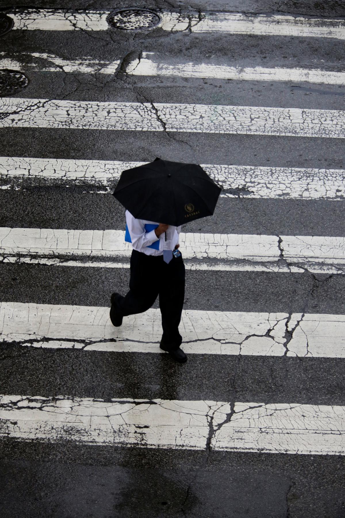 Tornado warning lifted for Jefferson and Oldham; remains in effect for Henry and Trimble