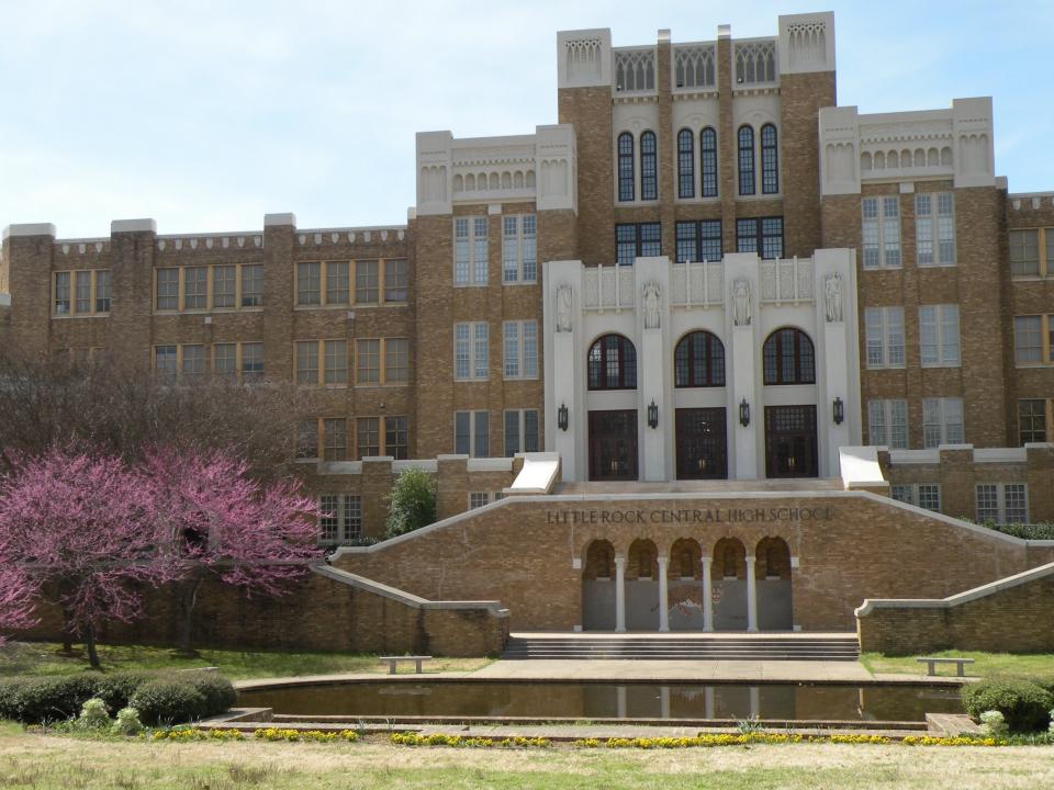 More than 2,000 students attend Little Rock Central High School, an important national historic landmark in the civil rights movement. Confrontations during its desegregation in 1957 are explained at the National Park Service Visitor Center.