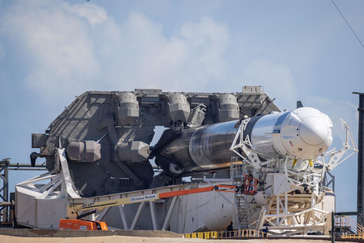 Kennedy Space Center, USA. 27th Aug, 2024. Amazing views of a horizontal SpaceX Falcon 9 Polaris Dawn as SpaceX has fixed the helium leak. Rocket is now vertical again for a 3:38 AM EDT Wed. August 28th 2024 launch attempt from LC-39A Kennedy Space Center Brevard County Florida USA. (Photo by Scott Schilke/SipaUSA) Credit: Sipa US/Alamy Live News