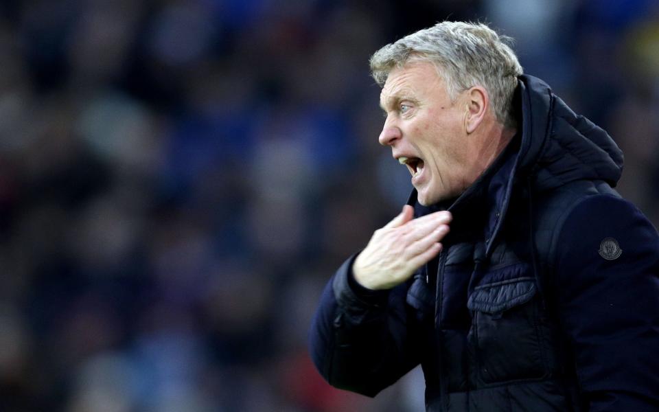 David Moyes wants an entirely new team if he is to stay at Sunderland 