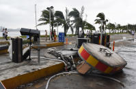 <p>A toll booth is damaged by typhoon Hato in Zhuhai, south China’s Guangdong Province, Aug. 23, 2017. (Photo: Lu Hanxin/Xinhua via ZUMA Wire) </p>