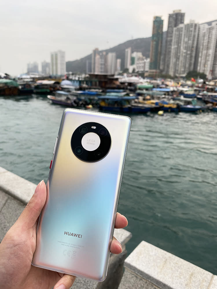 HUAWEI Mate 40 Pro 畫質、防震及音色功能全面升級，加上微電影創作模式，新手都可一手創作高清影片大作。