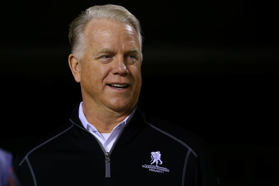 Former Bengals quarterback Boomer Esiason during a game against the Pittsburgh Steelers at Cincinnati's Paul Brown Stadium on Dec. 4, 2017.