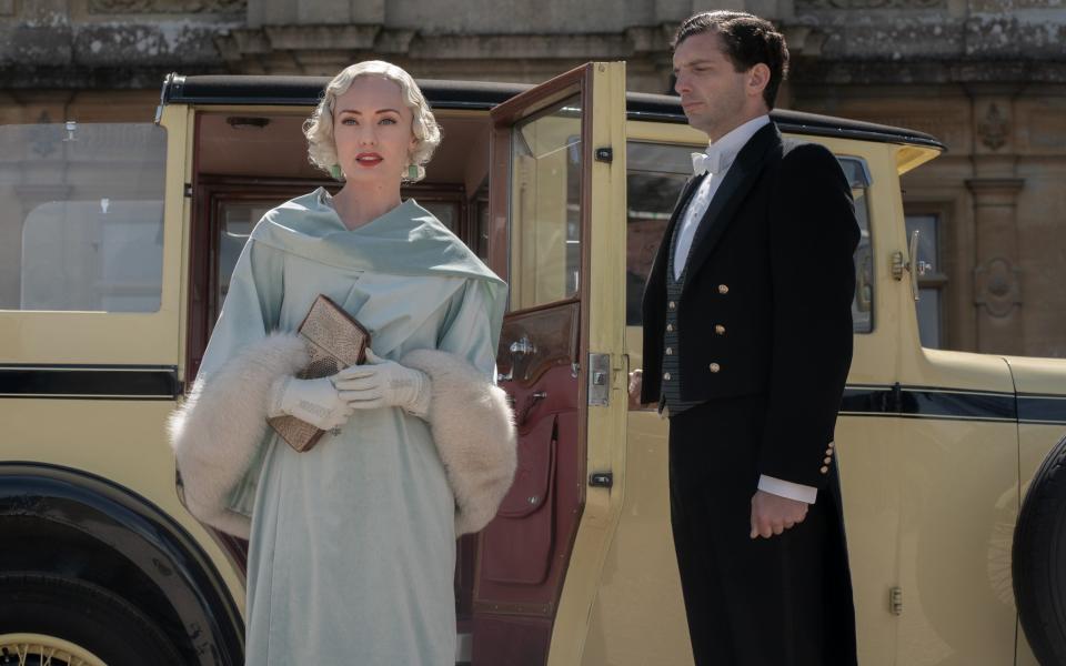 Laura Haddock alongside Michael Fox in Downton Abbey - Focus Features