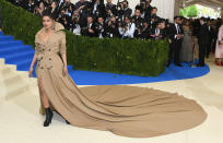 <p>Priyanka Chopra rocked one of the longest trains to have ever graced the Met Gala carpet on May 1st 2017.<br>In keeping with the ‘Rei Kawakubo/Comme des Garcons: Art Of The In-Between’ theme, the actress chose a trench-inspired dress by Ralph Lauren which boasted a rather impressive 20ft train. <em>[Photo: Getty]</em> </p>
