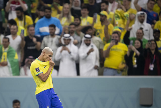 World Cup 2022 scores, updates: Brazil pushes past Serbia with convincing  2-0 win