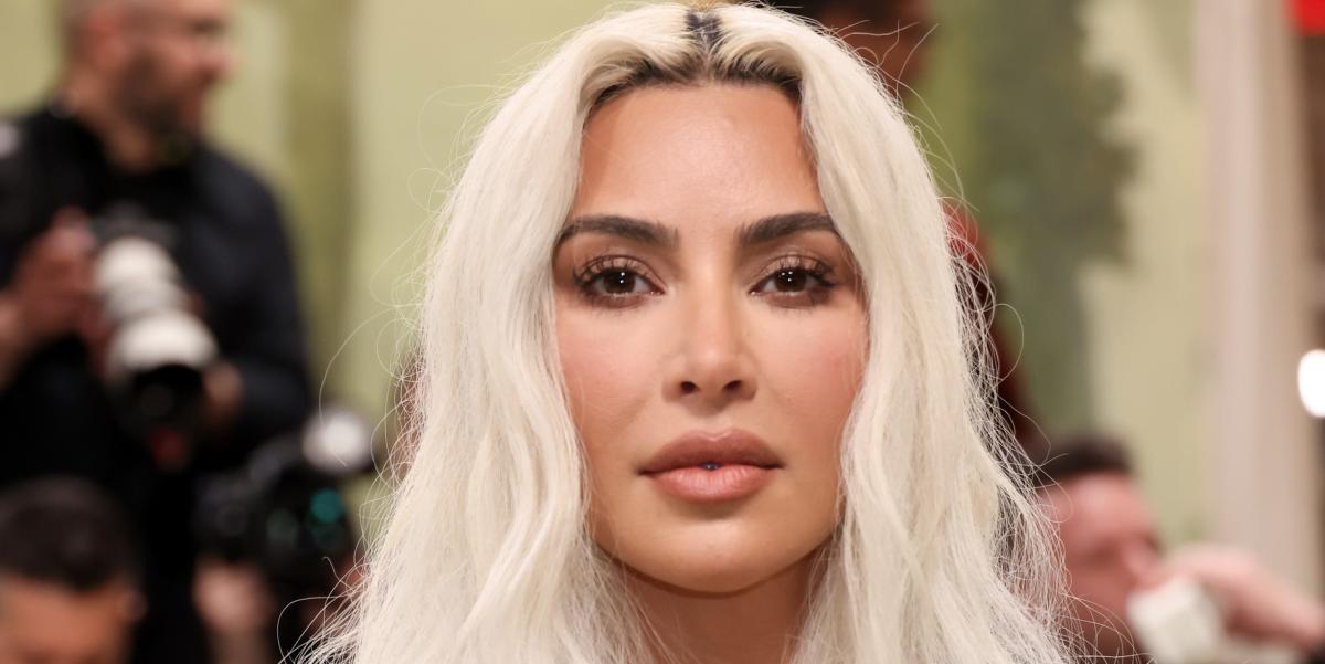 Kim Kardashian Just Stepped Out With Four Foot Long Hair