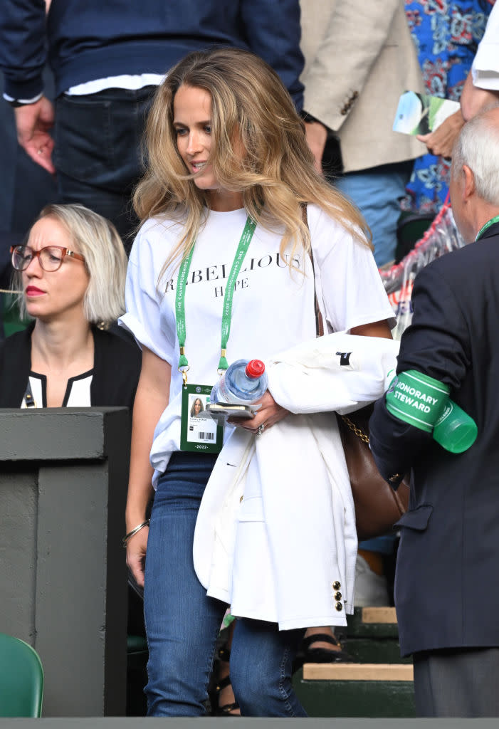 Kim Murray was cheering on her husband during the first day of Wimbledon. (Getty Images/In The Style)