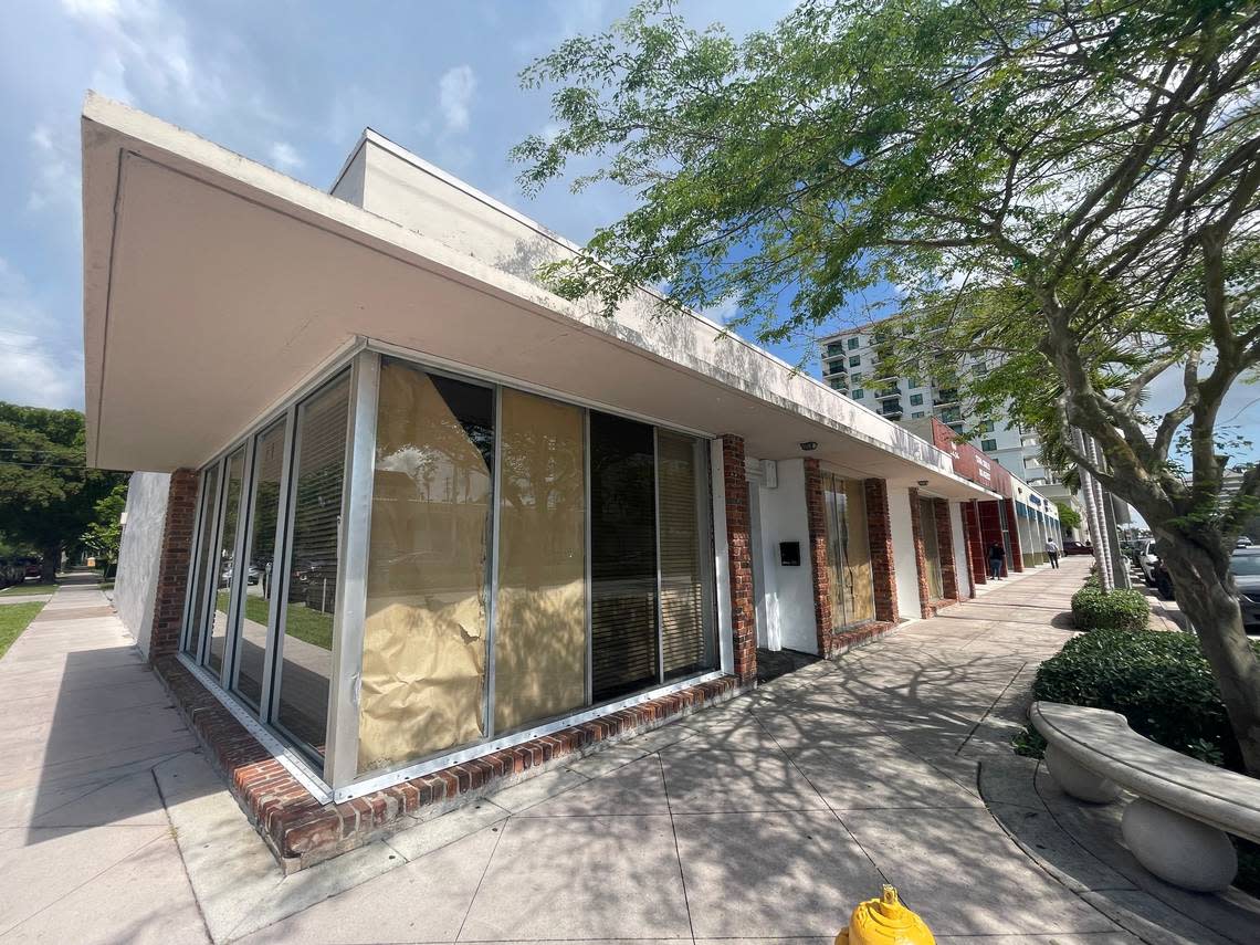 Lago and a group of investors purchased this building at 1424 Ponce de Leon Blvd. in May of 2022. Within weeks, Kapoor became the tenant. Meanwhile, Kapoor’s luxury condo project across the street made its way through the city’s approval process. The storefront remains empty today.