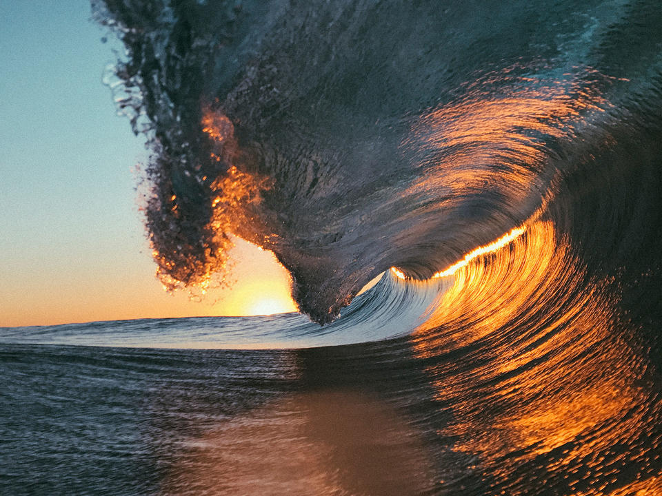 Vibrant wave photography