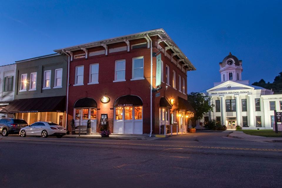 The Everett Hotel in Bryson City, North Carolina.