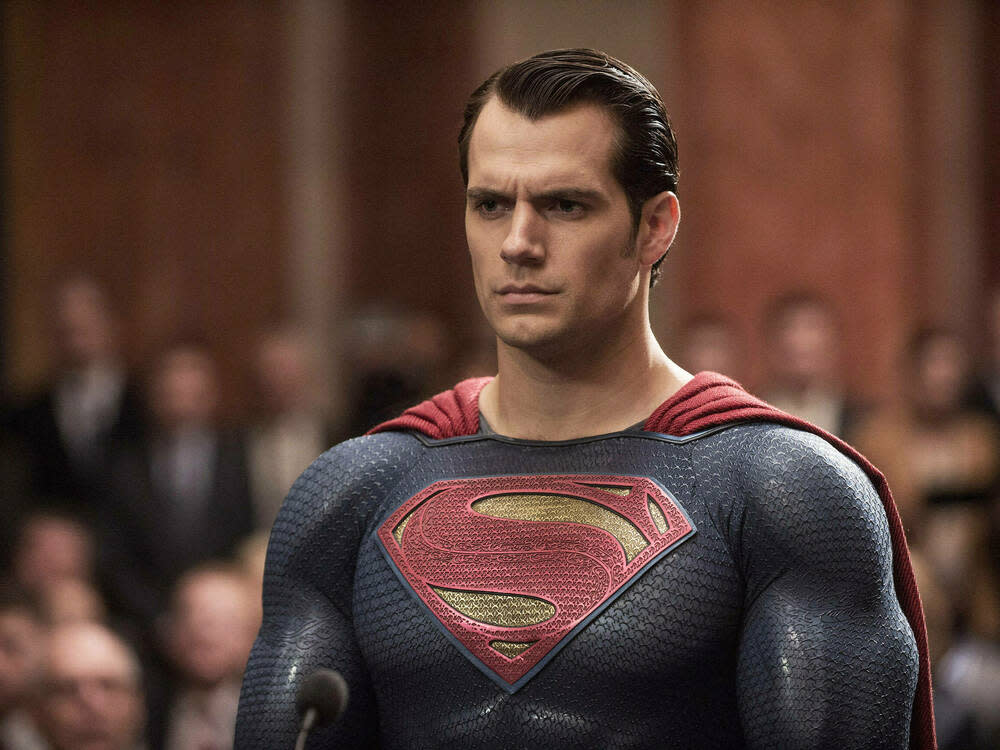 Henry Cavill als "Superman" (Bild: imago images/Everett Collection)