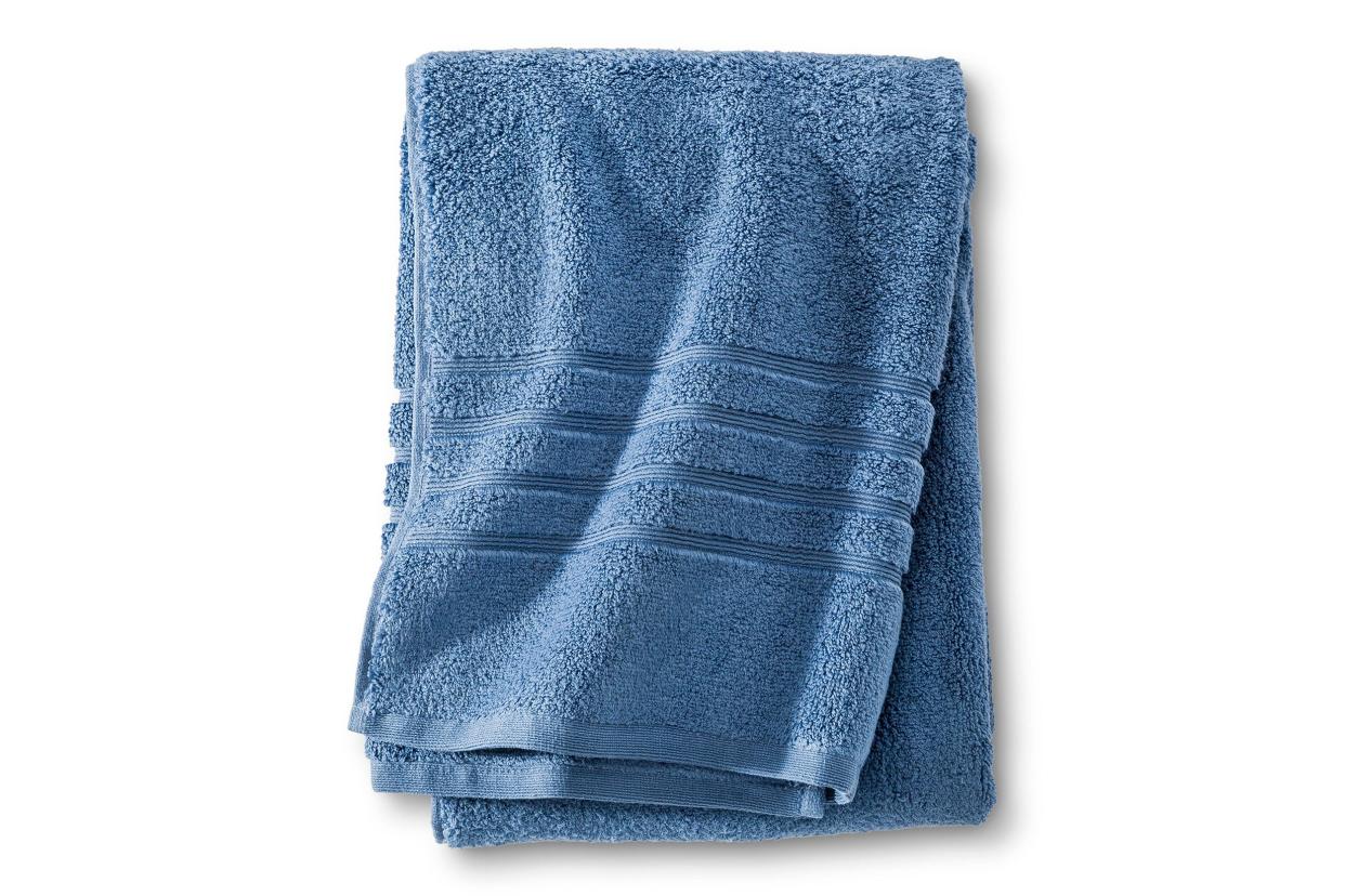 Fieldcrest Luxury bath towels