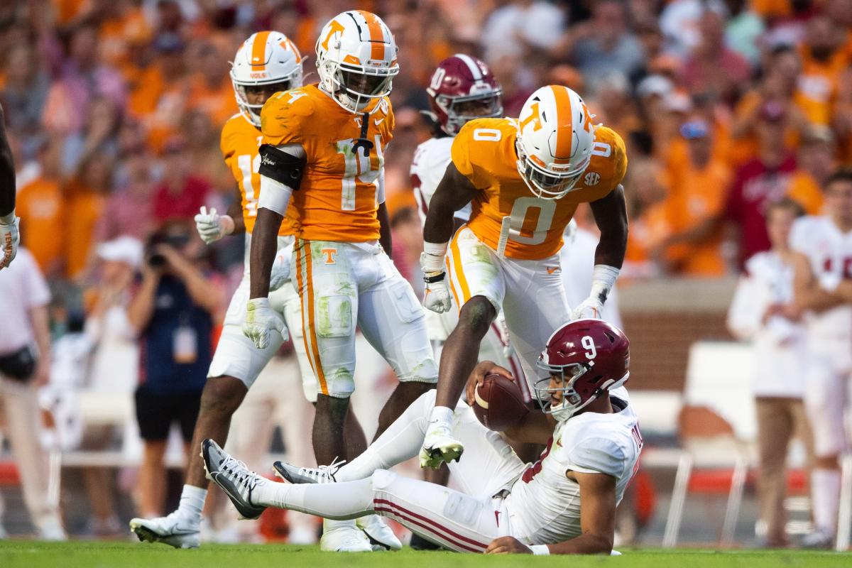 Why the College Football Playoffs Placed Tennessee Vols Behind Alabama