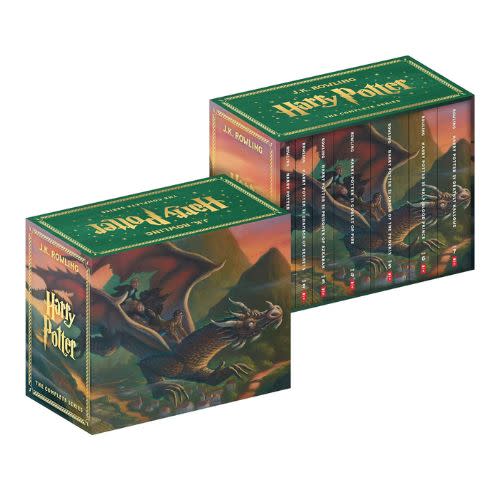boxed paperbox set of harry potter books