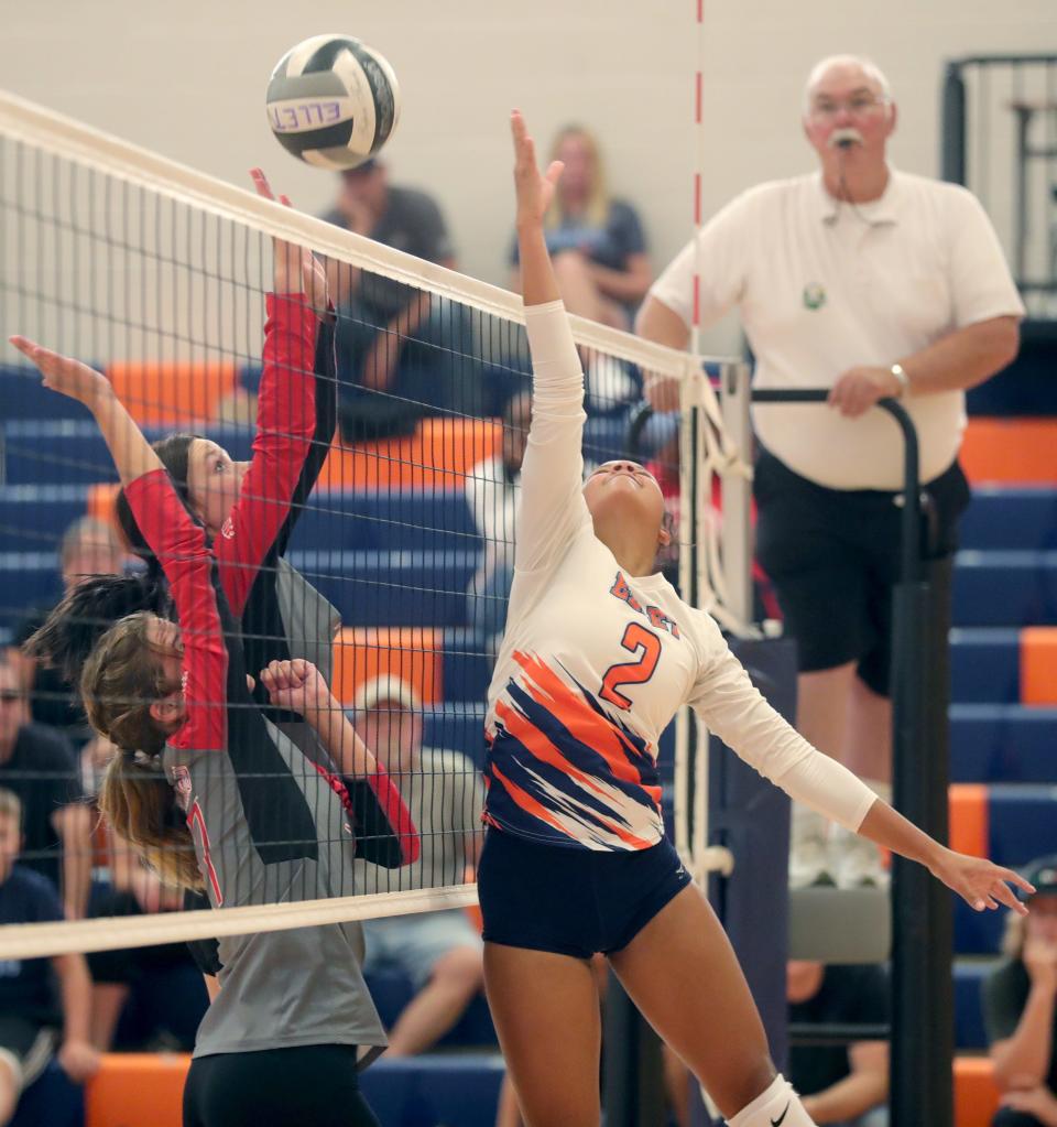 Ellet vs Springfield volleyball on Tuesday, Aug. 23, 2022 in Akron, Ohio, at Ellet High School.