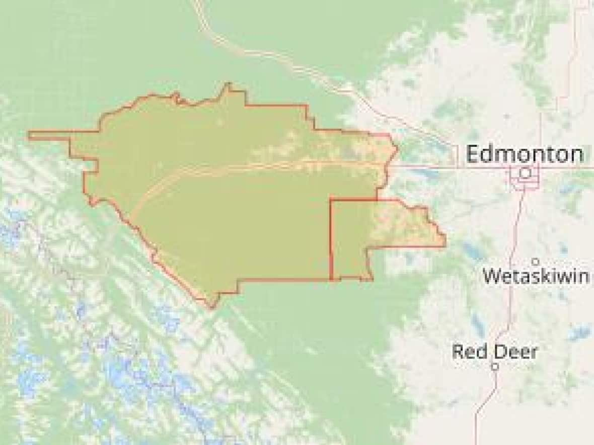 A tornado warning was issued for Brazeau County near Cynthia and Lodgepole and Yellowhead County near Minnow and Wolf Lakes and Elk River. The warning ended around 8:11 p.m. (Alberta Emergency Alert - image credit)