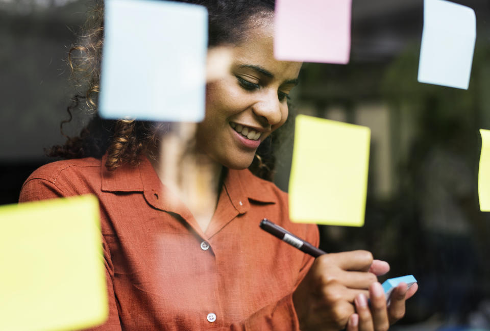 Reflect on how praise made you feel and consider including the exact message to make it even more concrete. (Photo: Getty)