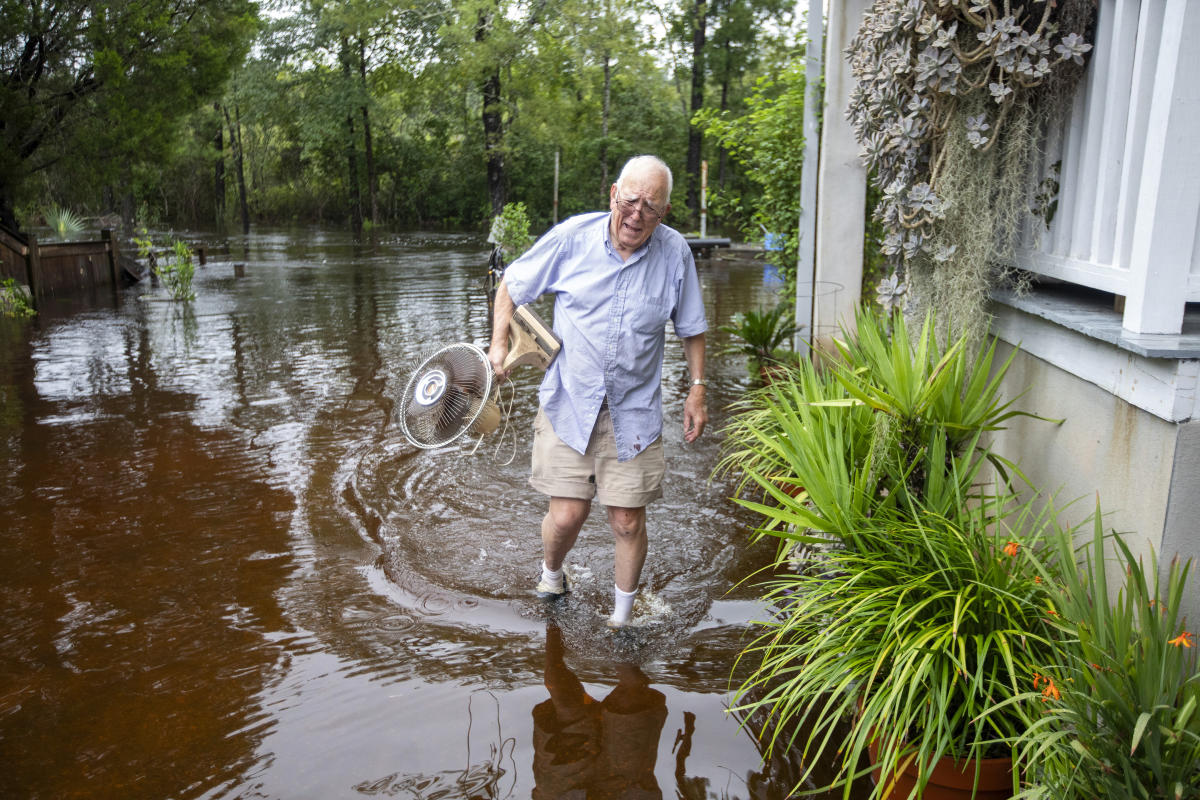 Tropical Storm Debby: Latest forecast track as it makes 2nd landfall, in South Carolina, drenching East Coast