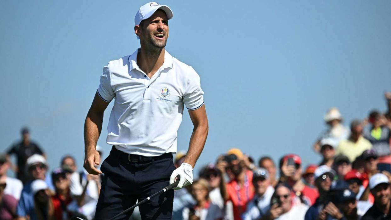 Djokovic auch mit Golfschläger erfolgreich