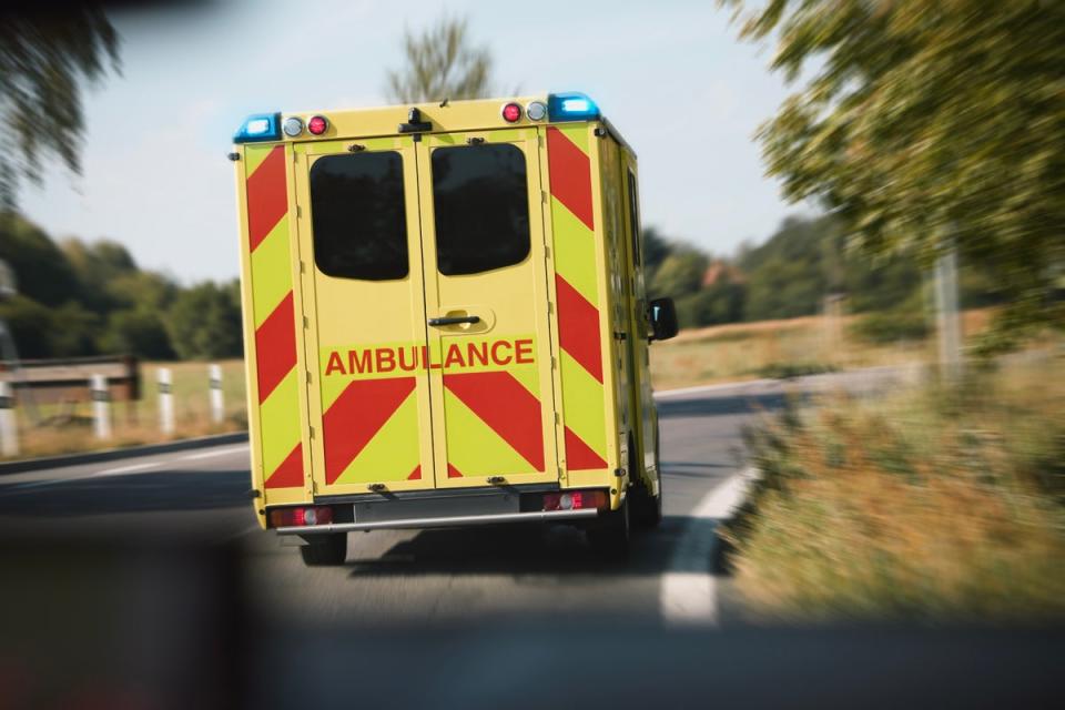 Drivers could be fined £1000 for letting ambulance pass (Getty Images/iStockphoto)