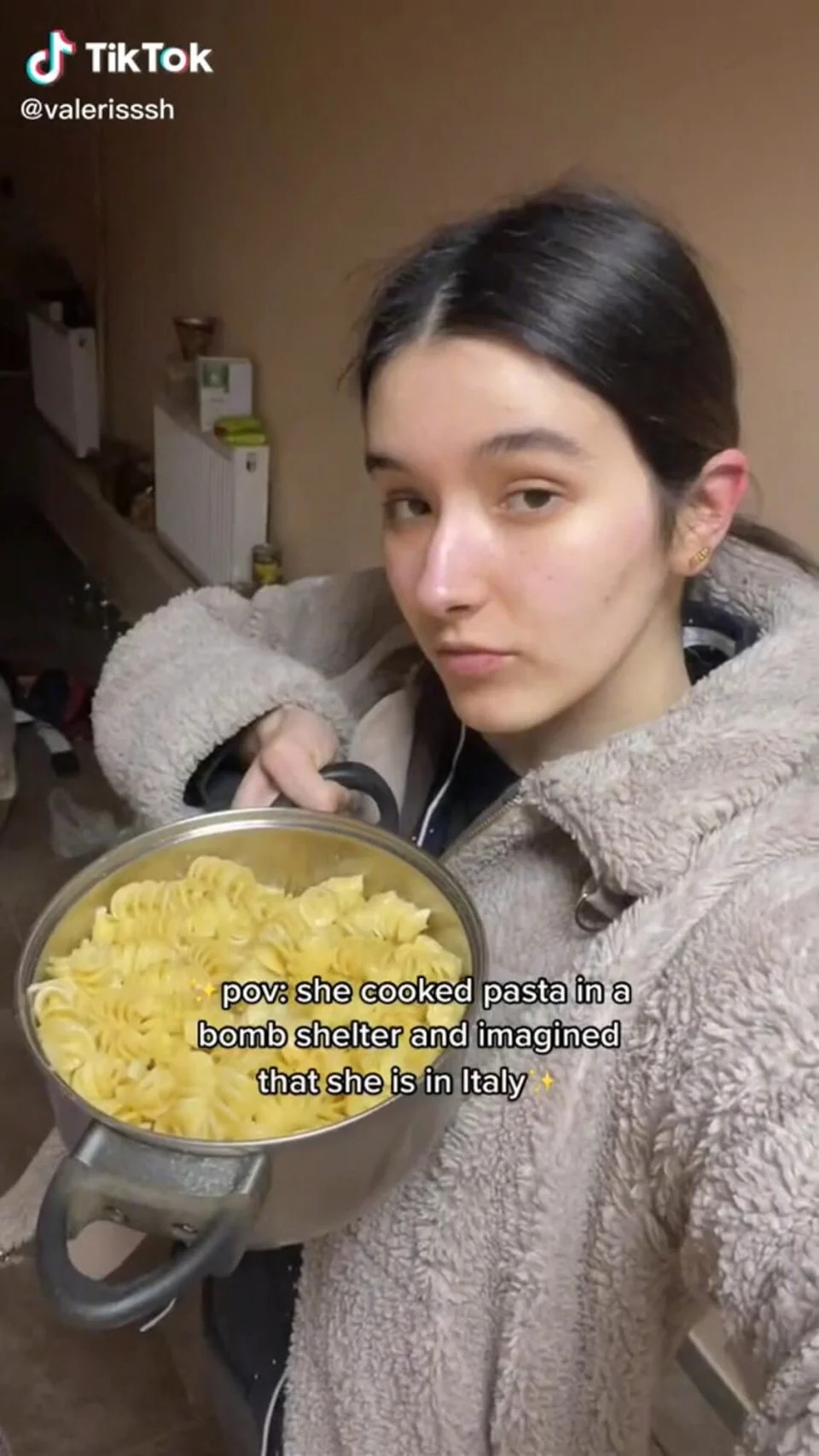 On TikTok, Valeria Shashenok has shared a glimpse at how her mother has prepared meals in their family's bomb shelter in war-torn Chernihiv