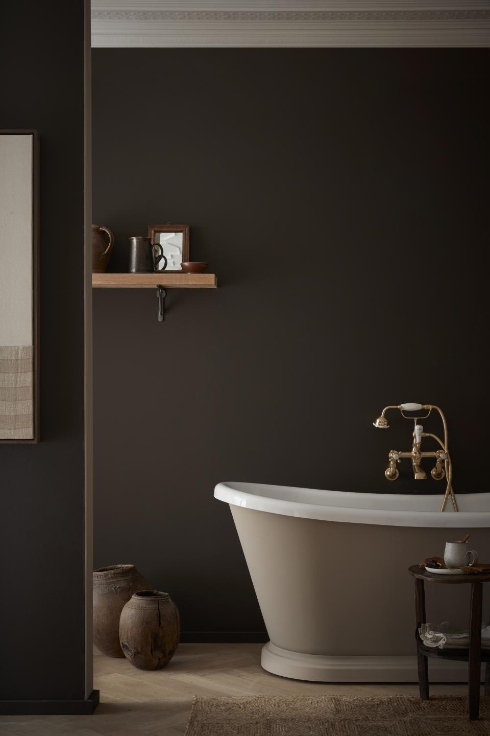 brown bathroom in Little Greene Chocolate Colour