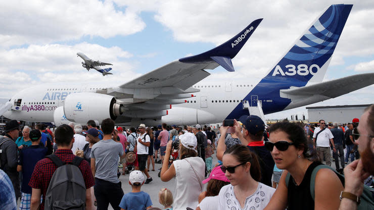 Anfangs erschien die Luftfahrtmesse als glatter Fehlschlag. Am Ende war Le Bourget für Boeing und Airbus doch ein Erfolg – dank neuer Modelle, wichtiger Weichenstellungen und der Abkehr von früherer Technikverliebtheit.