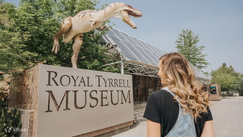 1 Day Bad Land & Dinosaur Museum Tour. (Photo: Klook SG)