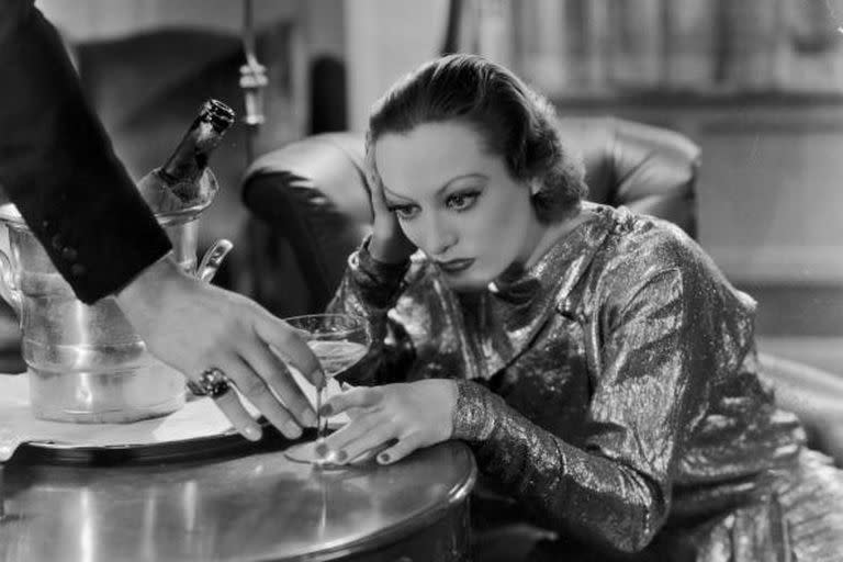 Joan Crawford, en una escena del film Grand Hotel 