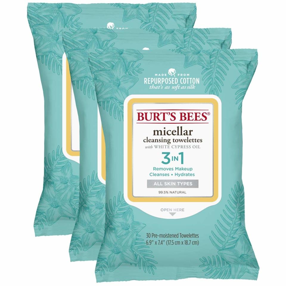 <strong>Burt's Bees Micellar Cleansing Towelettes</strong>