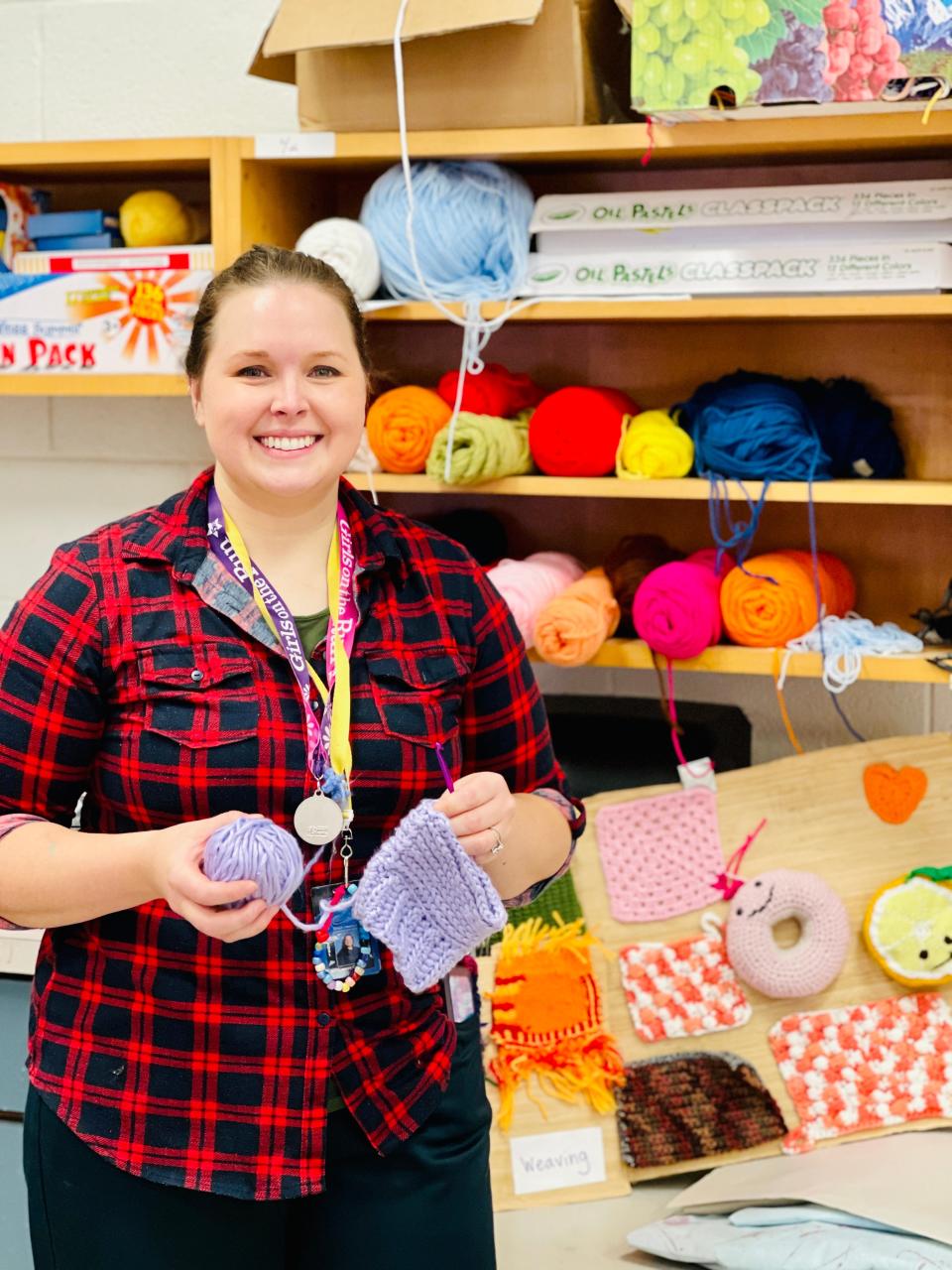 Lauren Corder, a new art teacher at Dogwood Elementary, gave third through fifth grade students the choice between learning to crochet or weaving for their fiber arts unit. The school plans to offer crochet as an afterschool activity next January. Dogwood Elementary School, Nov. 22, 2021.