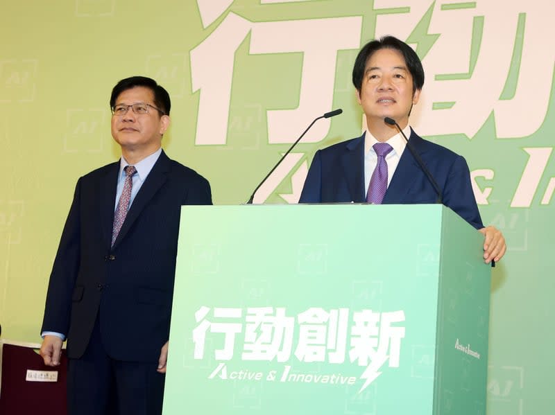 林佳龍（左）未能出任閣揆，僅接下外交部長一職。中央社